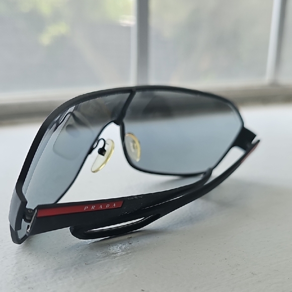 Men's Prada Sunglasses - Picture 11 of 13